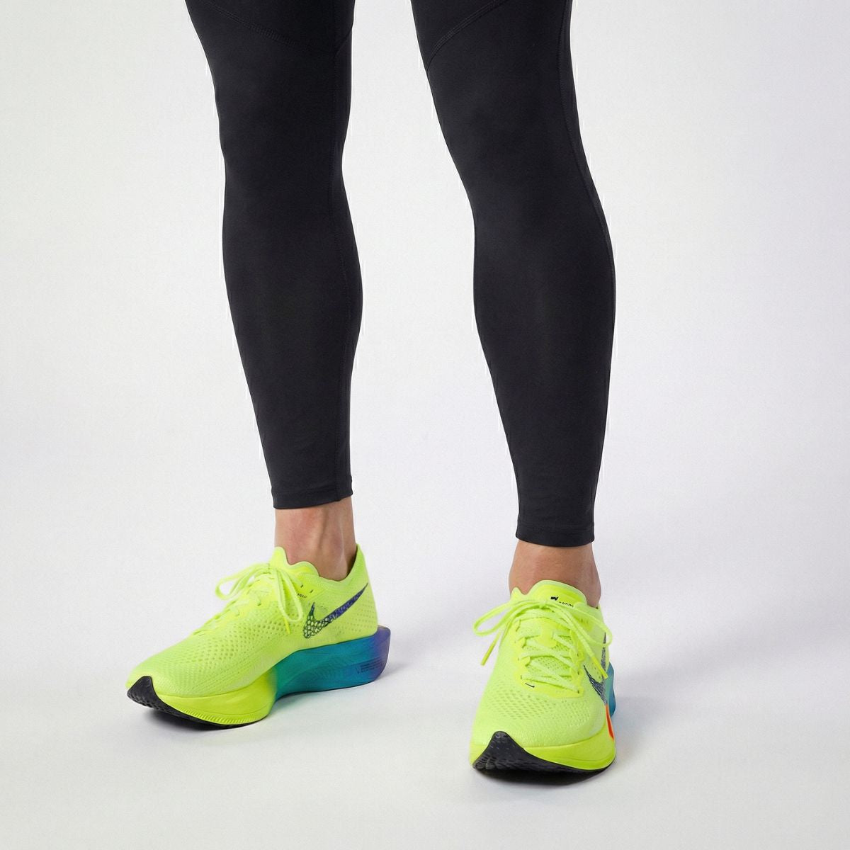 Replacement sawtooth shoe laces for Nike Zoom Vaporfly Scream Green
running shoes by Kicks Shoelaces