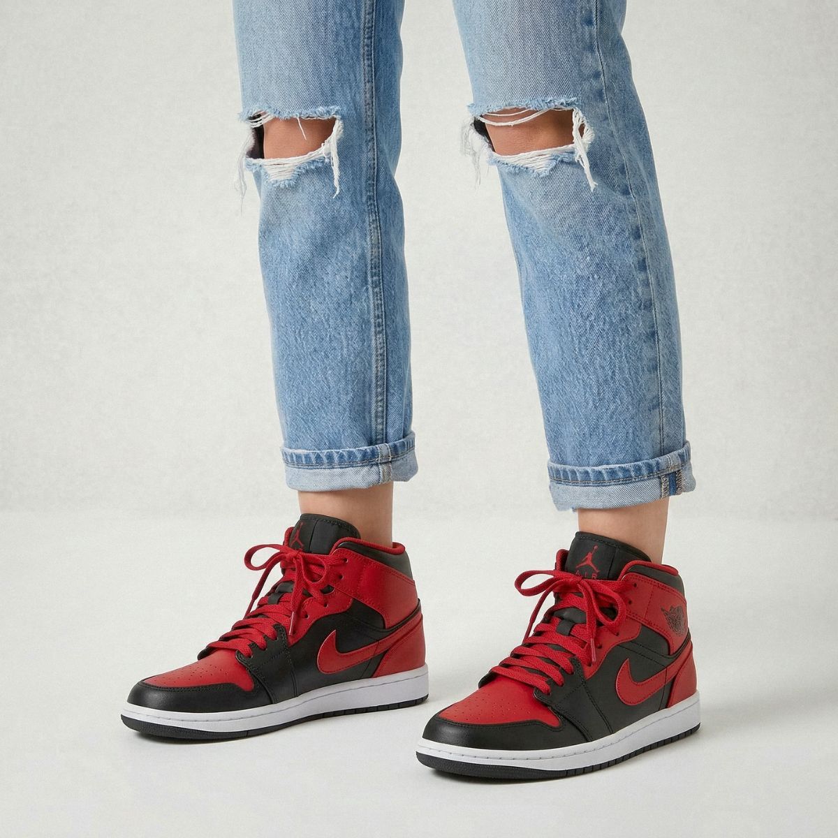 Replacement laces for Nike Air Jordan 1 Mid Alternate Bred sneakers, flat shoelaces by Kicks Shoelaces