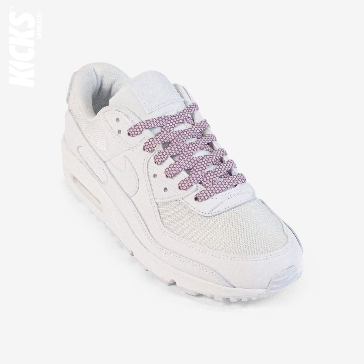 pink-reflective-colored-shoelaces-on-white-sneakers